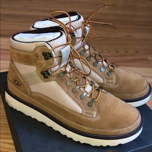 UGG HIGHLAND HIKER